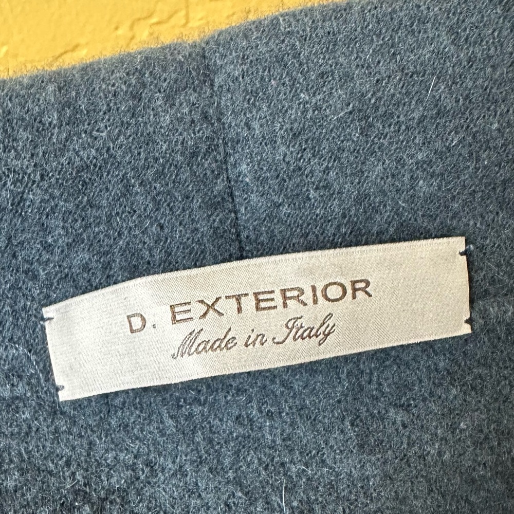 D. Exterior Angora Wool Coat - Picture 3 of 7
